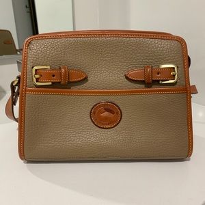 Dooney & Bourke cross body